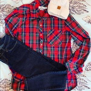 Garage dark wash low rise fitted jeans size 7 $30. Brand new with tags